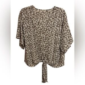 SHEIN Leopard Print Tie Front Blouse Medium